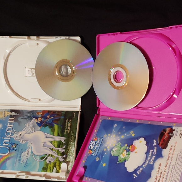 Multiple DVD's - Picture 4 of 6